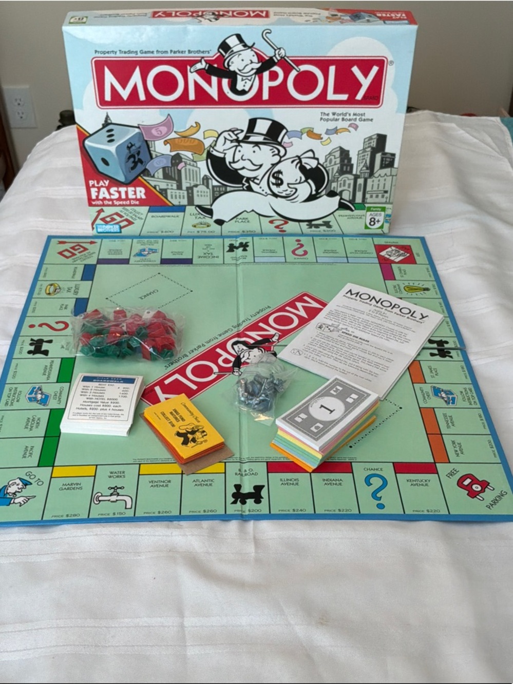 Hasbro Monopoly Board Game – Green Board with Red Houses and Blue Box Accents